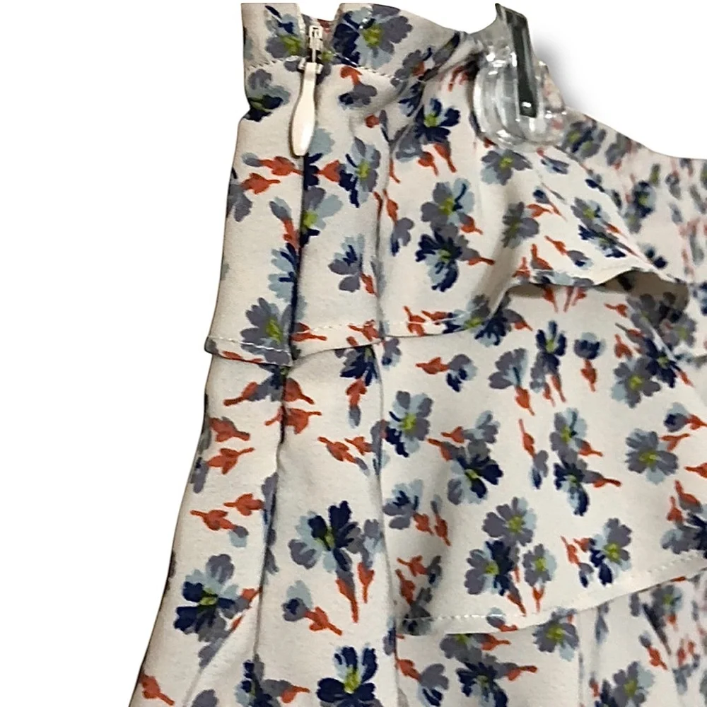 KIMCHI BLUE/URBAN OUTFITTERS Floral Ruffle Micro Shorts Size 8